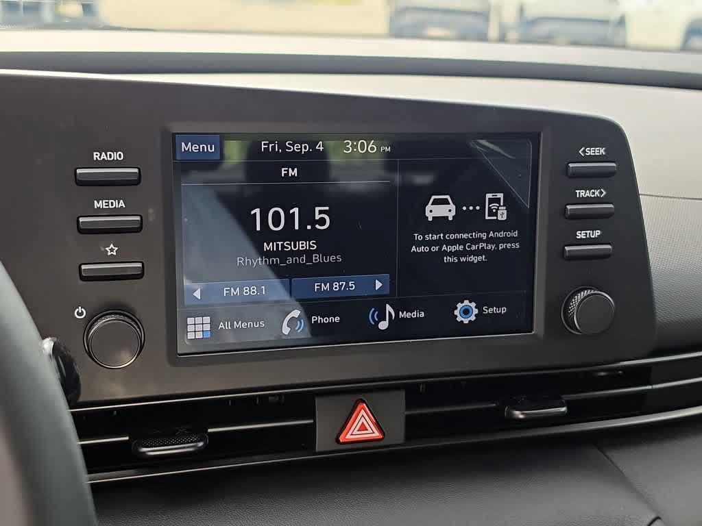 New 2026 Hyundai Elantra SEL Sport FWD image 29