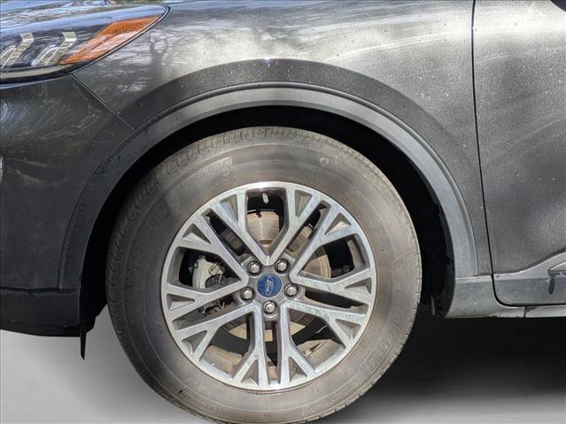 Used 2020 Ford Escape SEL image 10