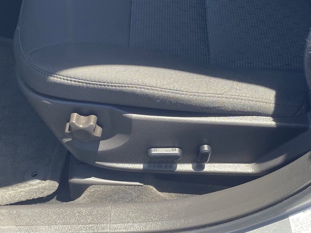 Used 2012 Ford Fusion SE FWD image 18
