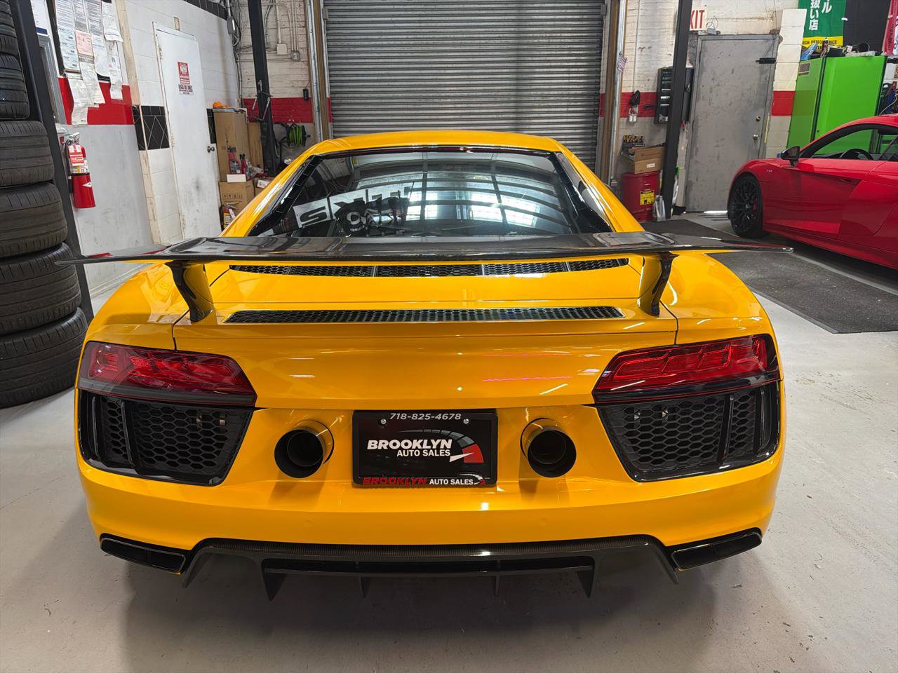 Used 2017 Audi R8 V10 plus image 7