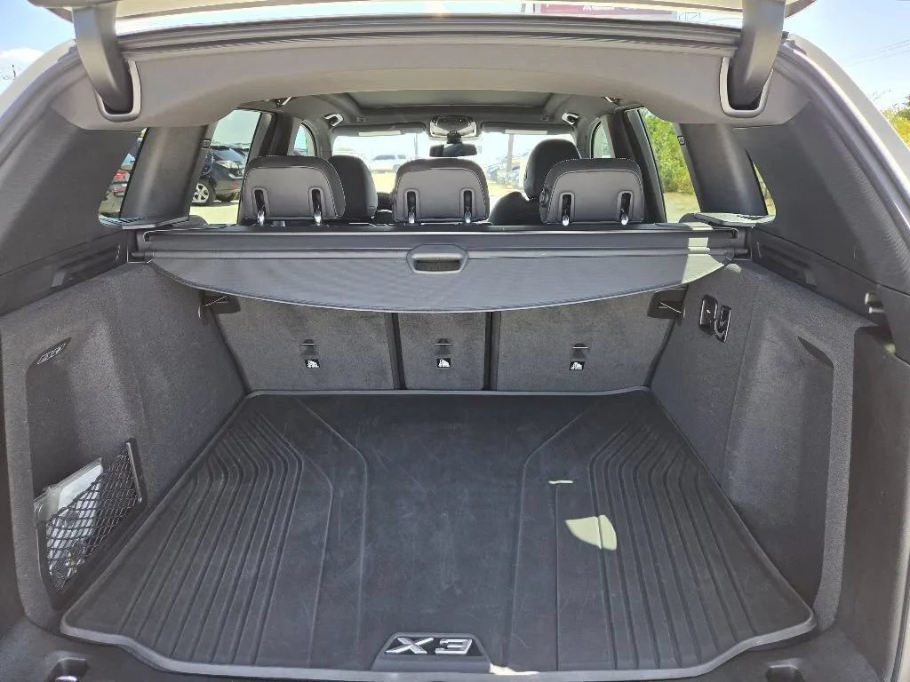 Used 2023 BMW X3 sDrive30i w/ Premium Package RWD image 7