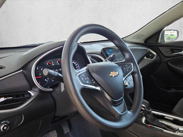Used 2024 Chevrolet Malibu LT FWD image 9