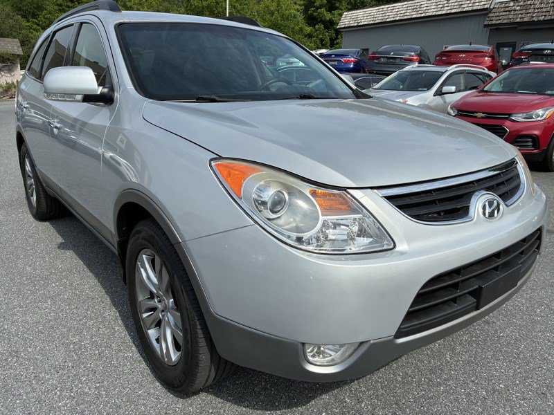 Used 2012 Hyundai Veracruz Limited FWD image 1
