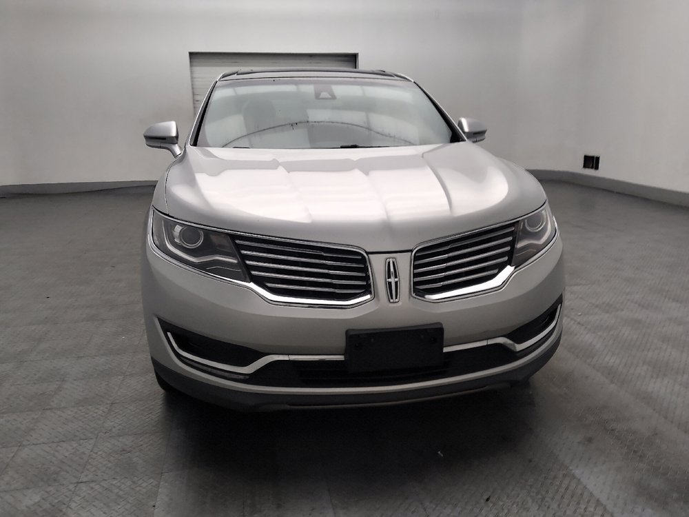 Used 2016 Lincoln MKX Reserve w/ Climate Package AWD/4WD image 14