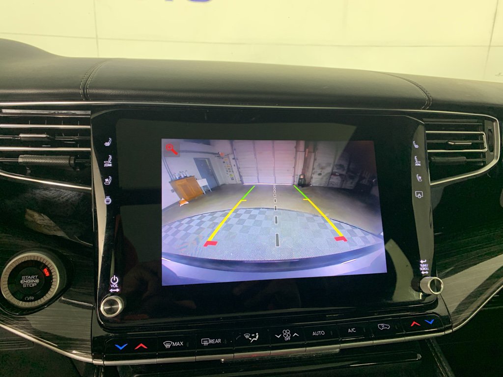 Used 2022 Jeep Wagoneer Series III w/ Premium Group I image 27