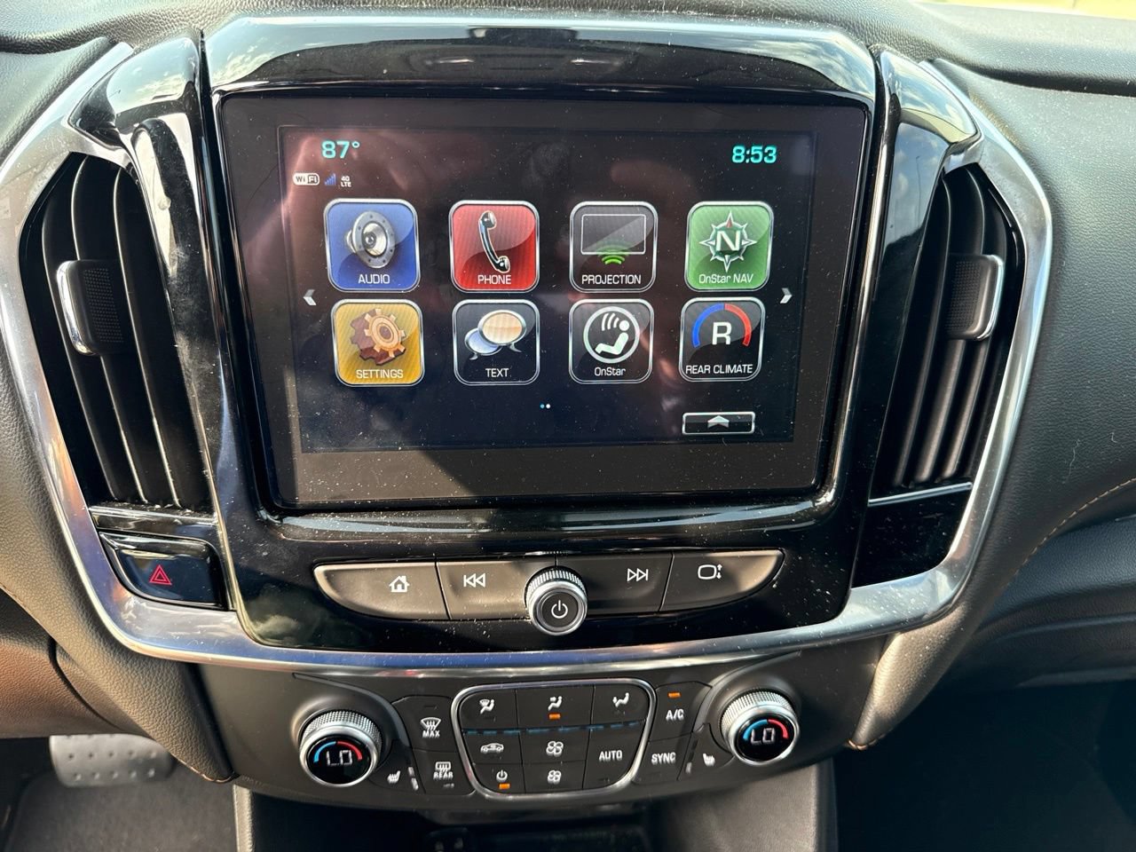 Used 2019 Chevrolet Traverse LT FWD image 23