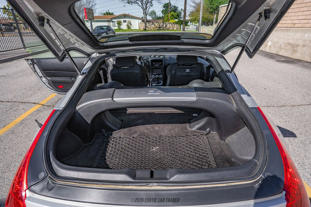 Used 2006 Nissan 350Z Coupe w/ (N93) Cargo Convenience Pkg image 35