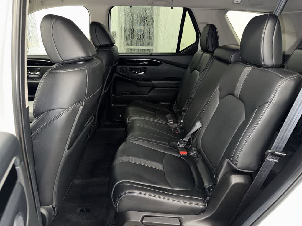 Used 2023 Honda Pilot EX-L image 17