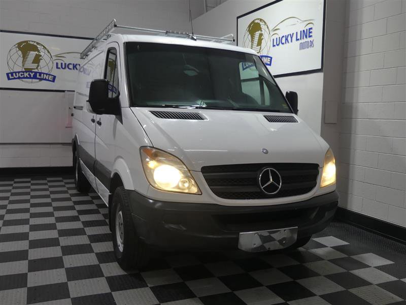 Used 2012 Mercedes-Benz Sprinter 2500 image 4