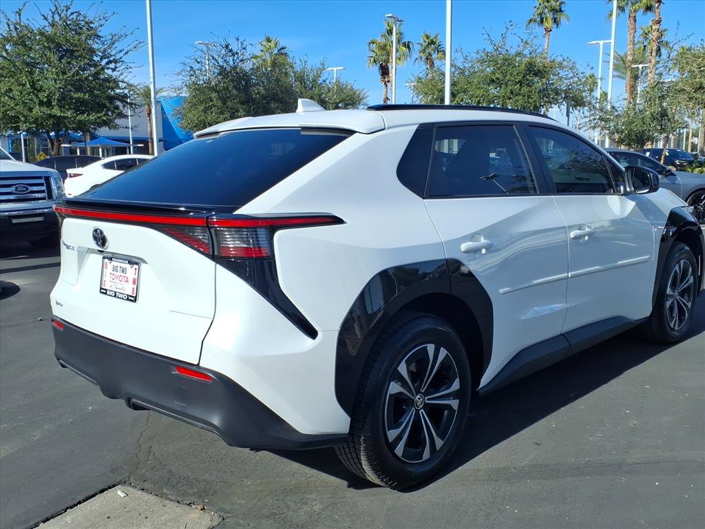 Certified 2025 Toyota bZ4X FWD image 8