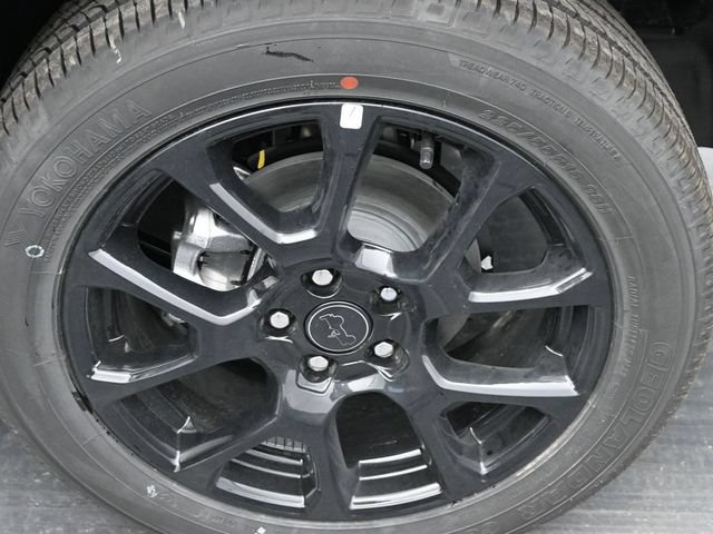 New 2025 Jeep Compass Latitude w/ Convenience Group AWD/4WD image 43