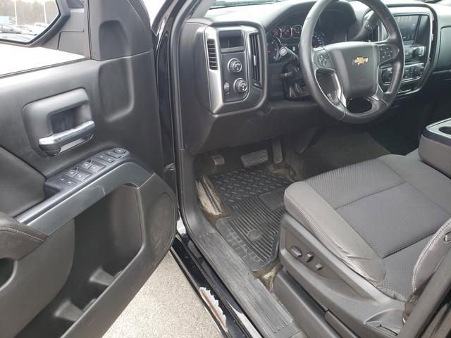 Used 2018 Chevrolet Silverado 1500 LT w/ LT Convenience Package image 10