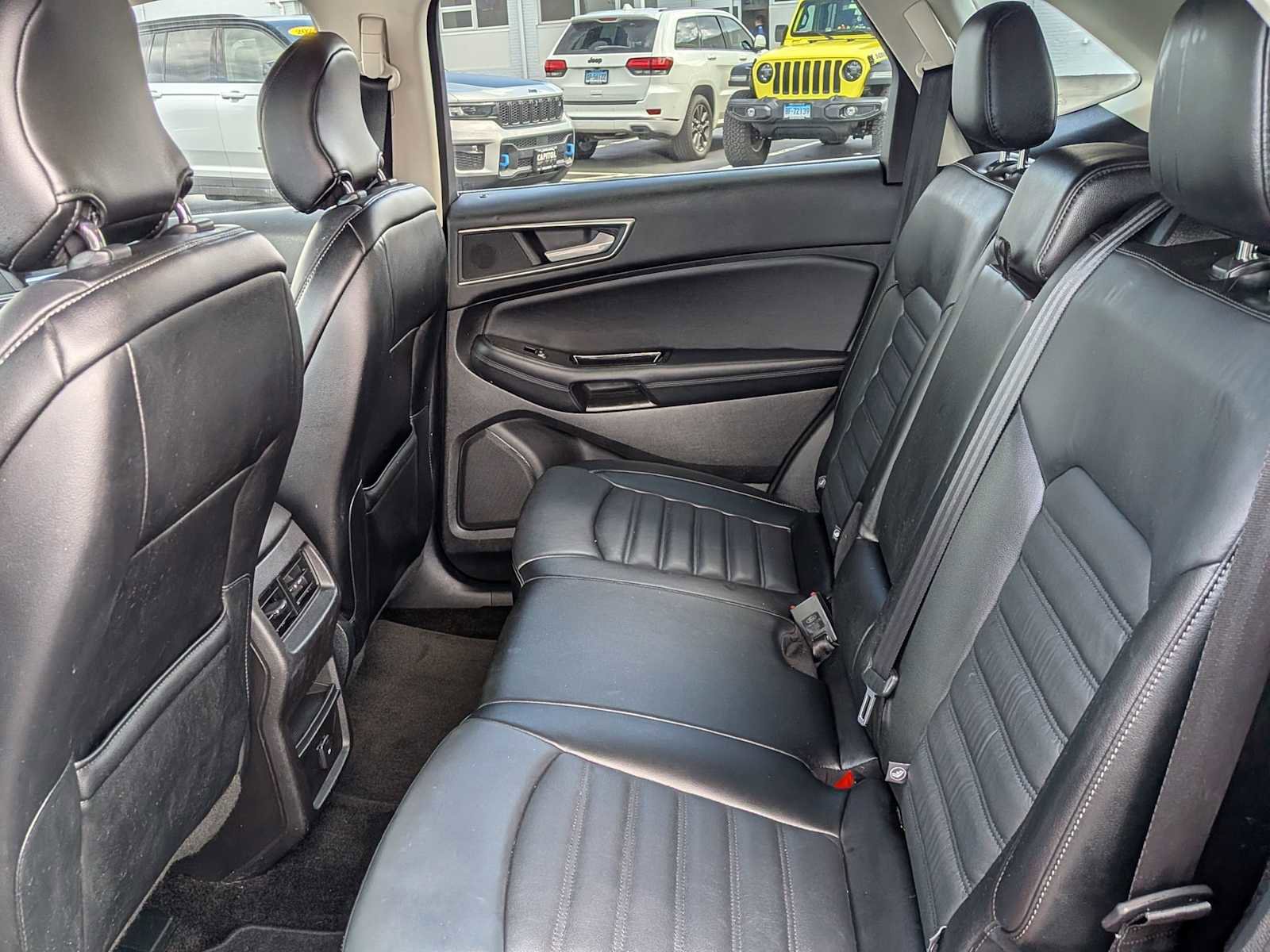 Used 2015 Ford Edge SEL w/ Equipment Group 201A image 11