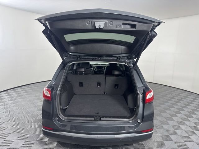 Used 2020 Chevrolet Equinox LT w/ Sport Edition image 13