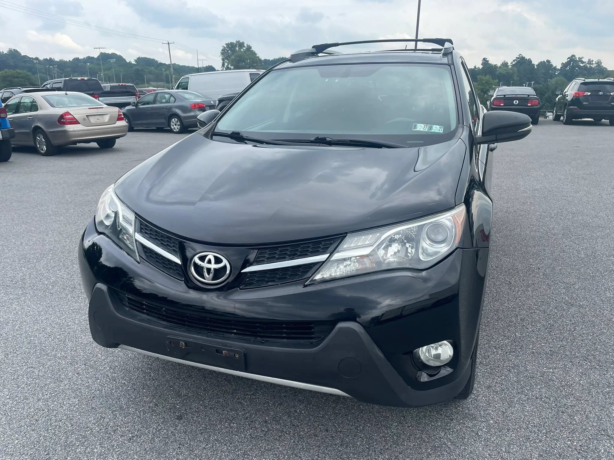 Used 2013 Toyota RAV4 XLE AWD/4WD image 25