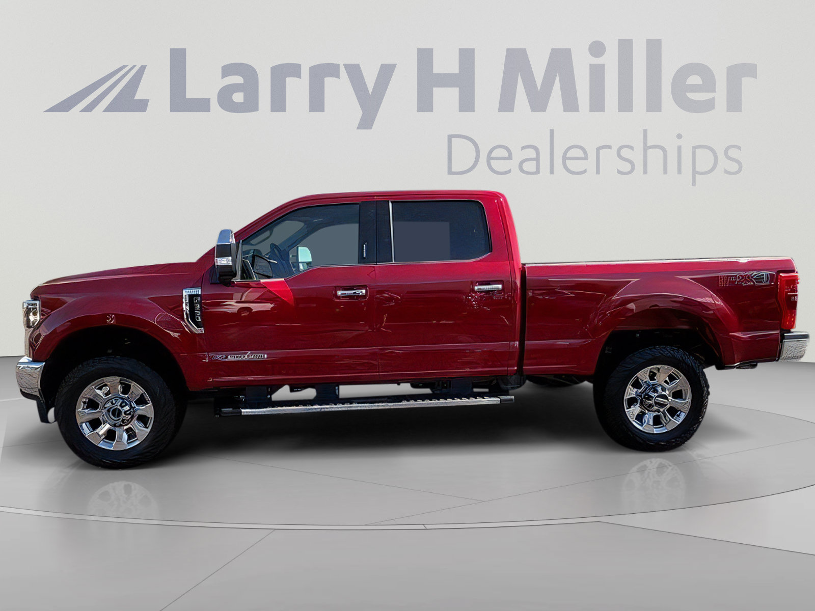Used 2019 Ford F350 Lariat w/ Lariat Ultimate Package AWD/4WD image 3