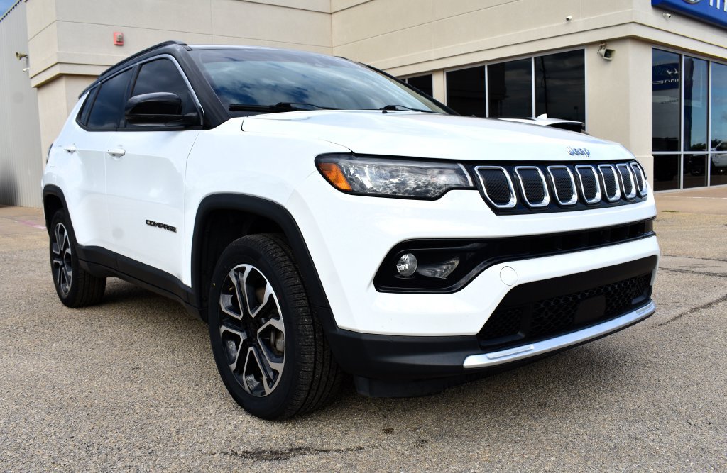 Used 2022 Jeep Compass Limited AWD/4WD image 7
