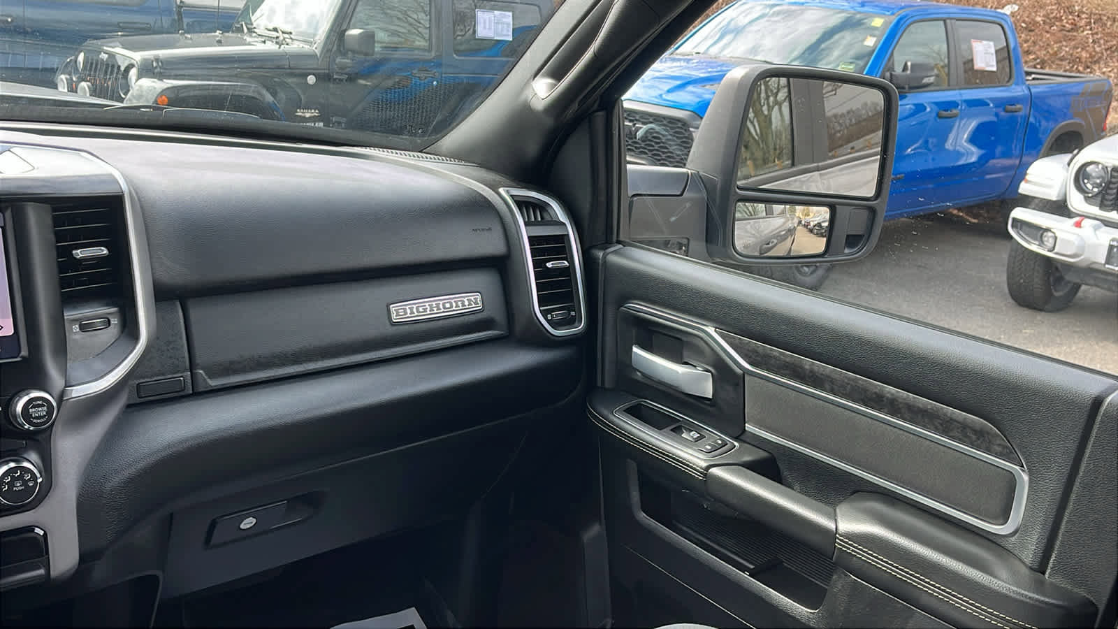 Certified 2024 RAM 2500 Big Horn w/ Bed Utility Group AWD/4WD image 28