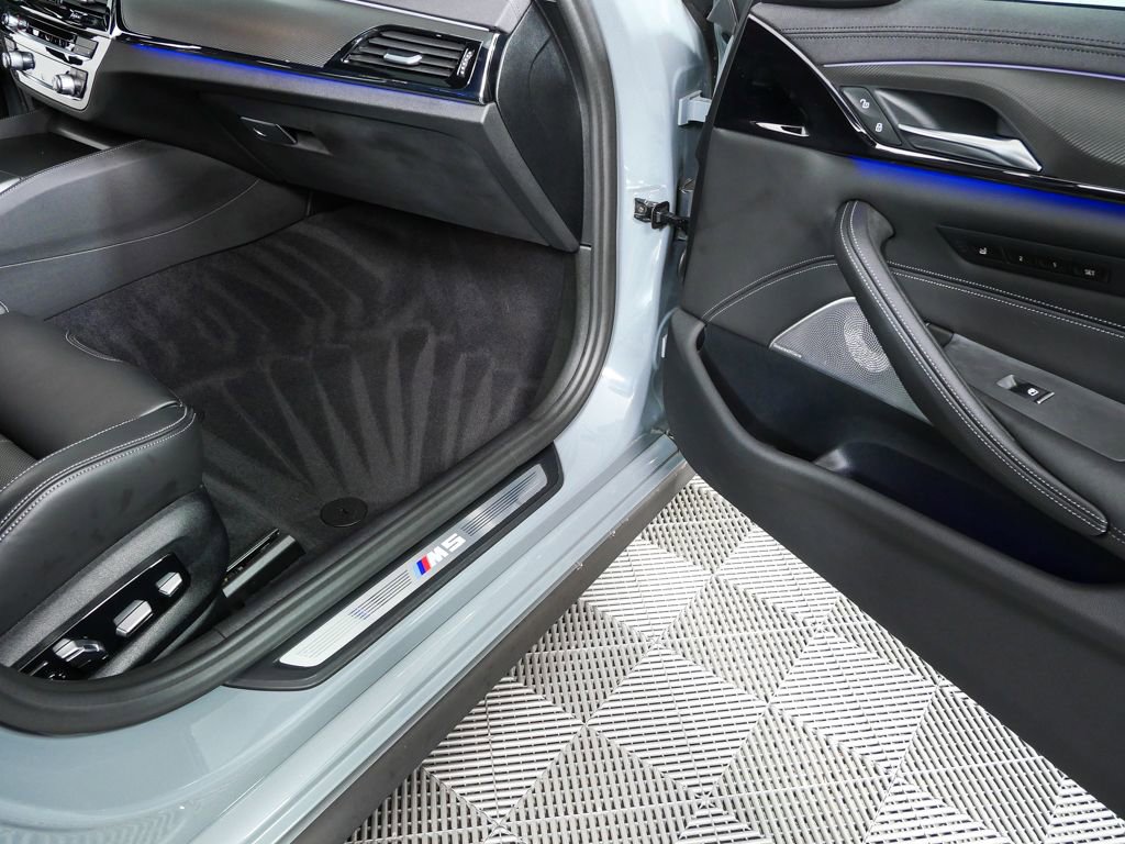 Used 2020 BMW M5 w/ Executive Package AWD/4WD image 29