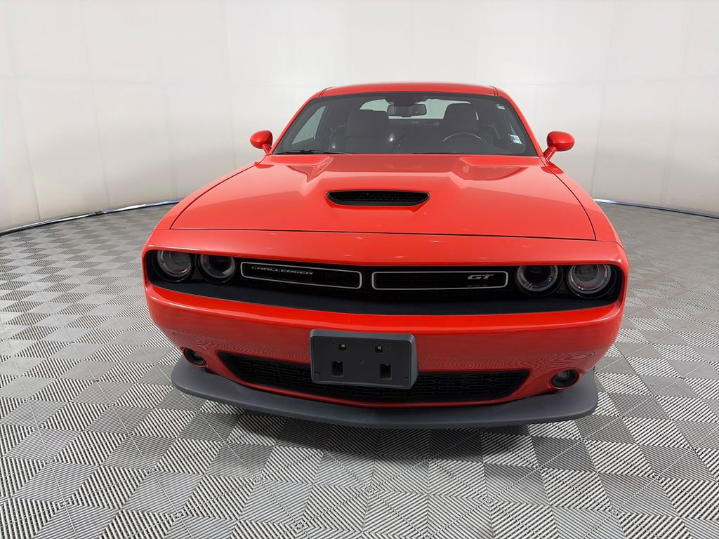 Used 2022 Dodge Challenger GT RWD image 2