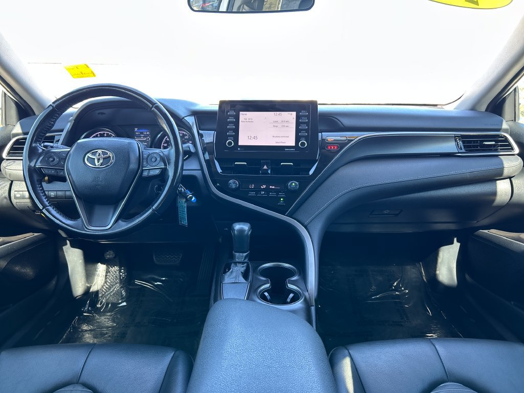 Used 2021 Toyota Camry SE FWD image 6