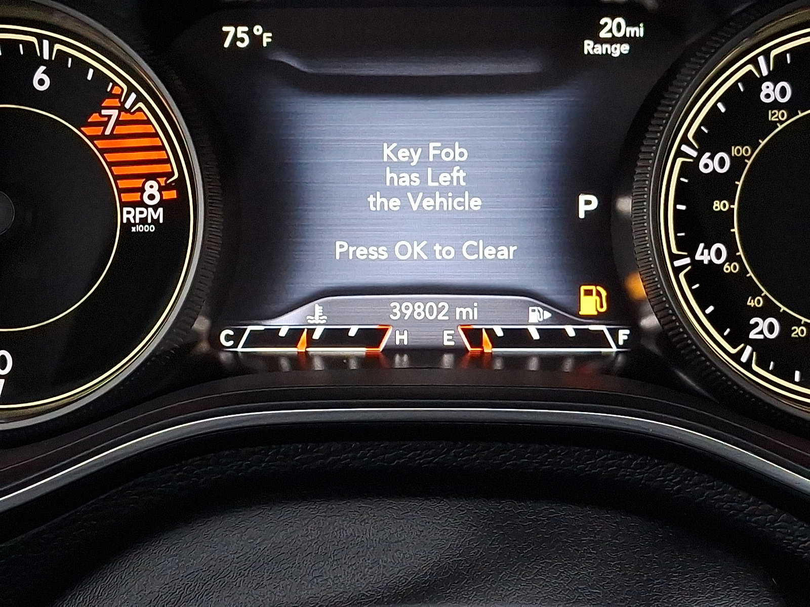 Used 2021 Jeep Cherokee Latitude Lux w/ Sun & Sound Group AWD/4WD image 21