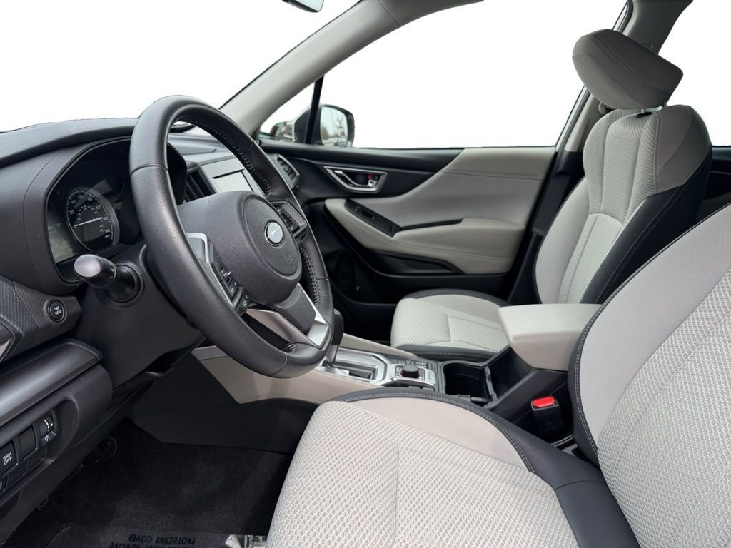Used 2023 Subaru Forester Premium image 17