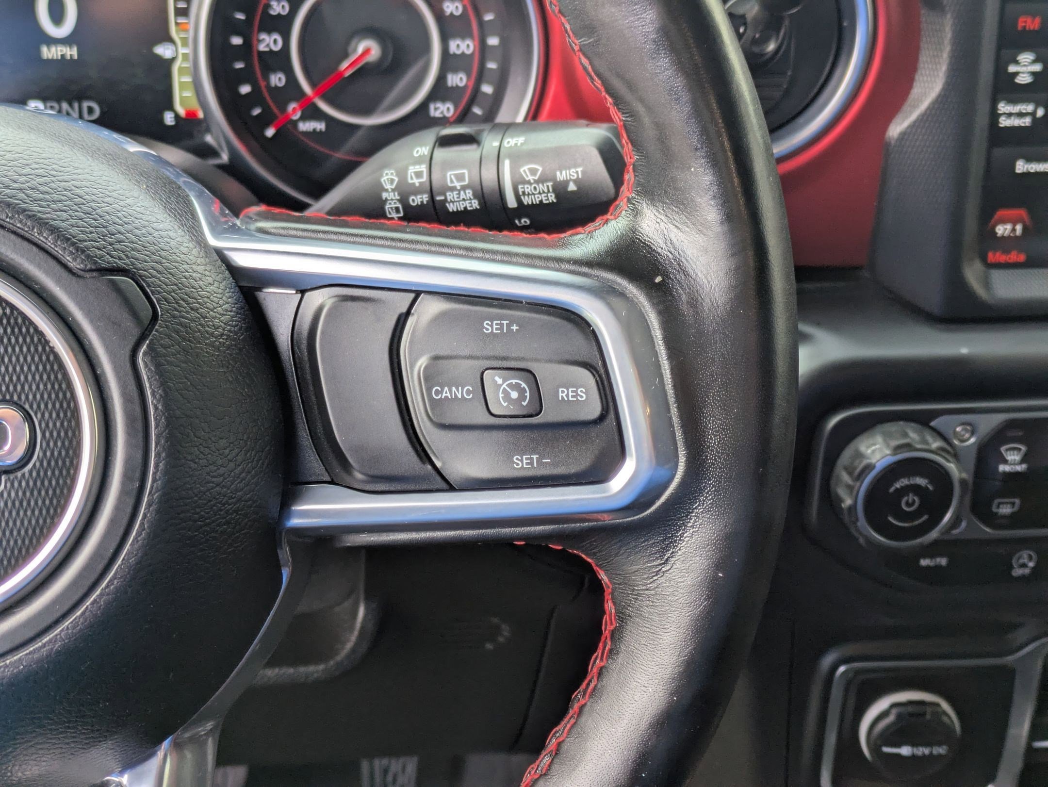 Used 2021 Jeep Wrangler Unlimited Rubicon AWD/4WD image 21