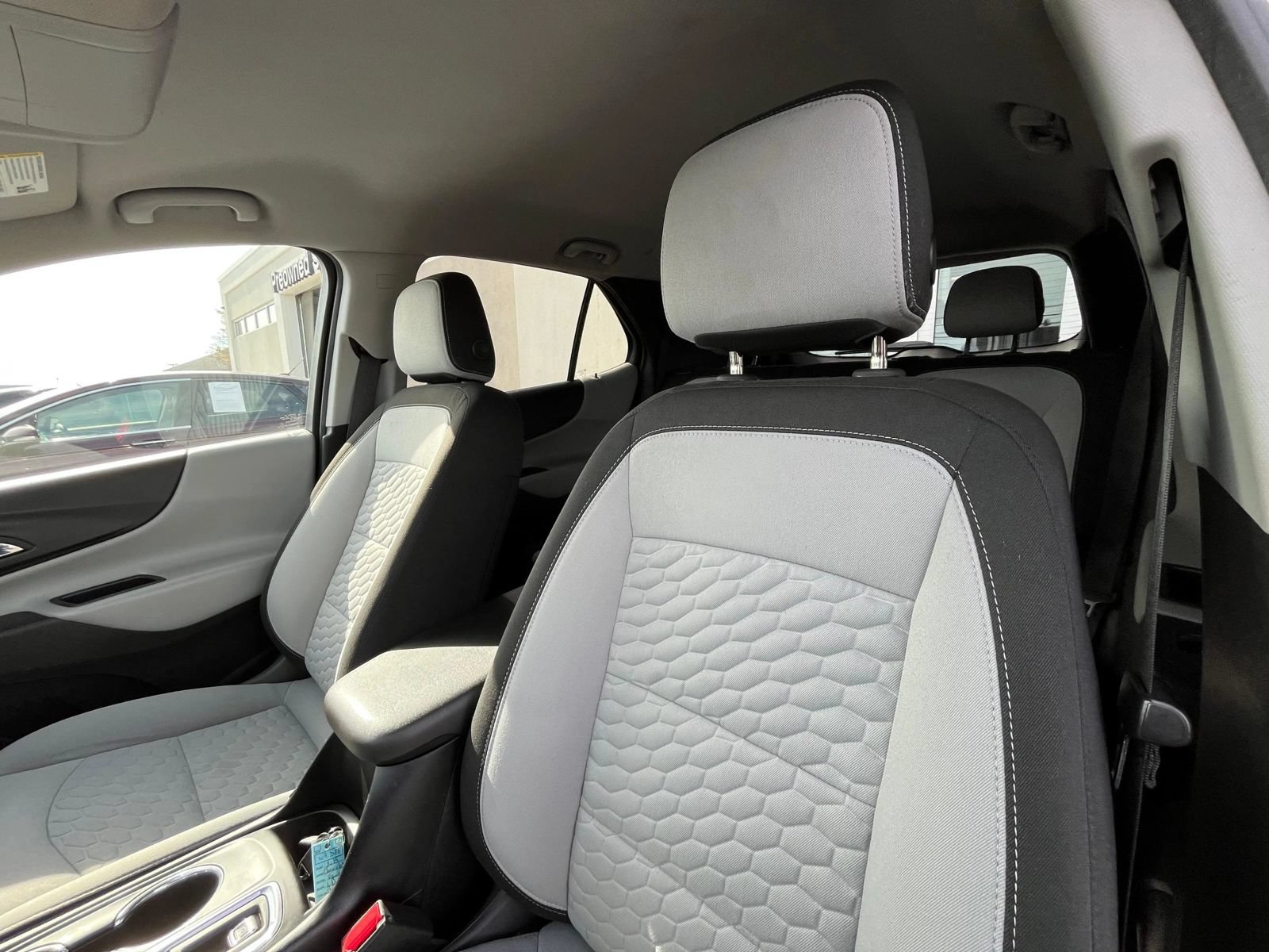 Used 2019 Chevrolet Equinox LS w/ LS Convenience Package FWD image 30