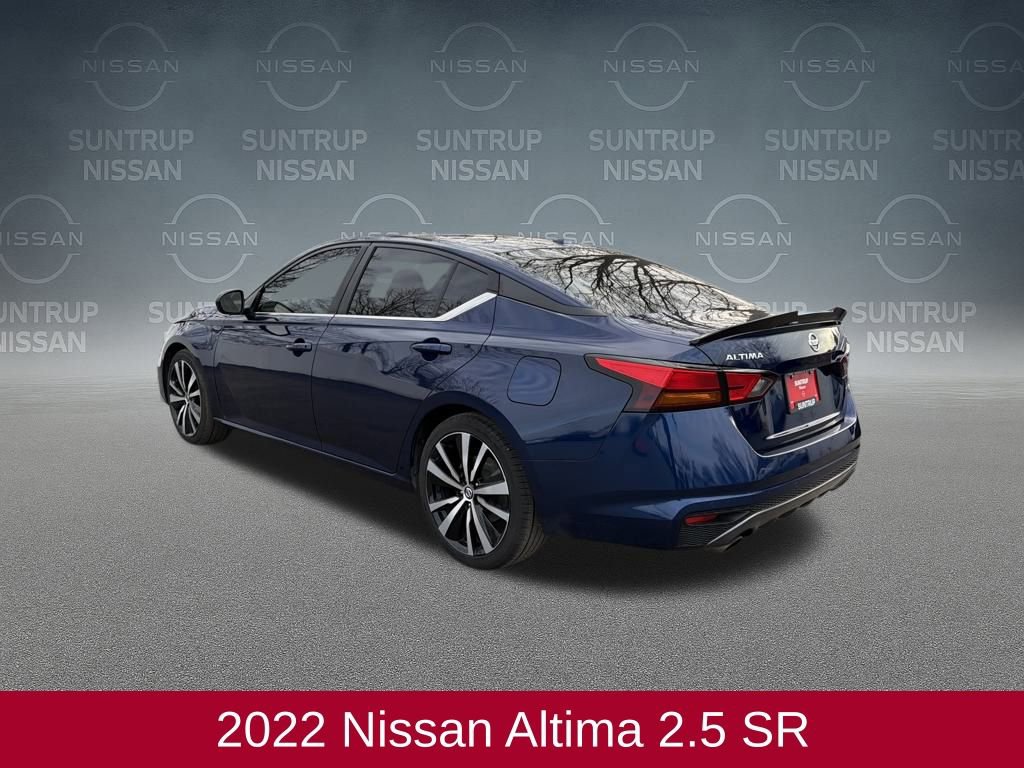Used 2022 Nissan Altima 2.5 SR image 3