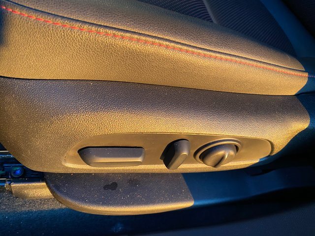 Used 2025 Chevrolet Blazer RS image 16