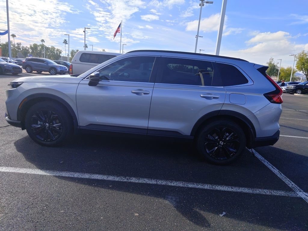 Certified 2023 Honda CR-V Sport Touring image 3