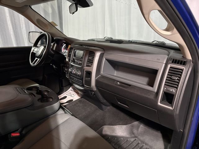 Used 2017 RAM 1500 Express AWD/4WD image 29