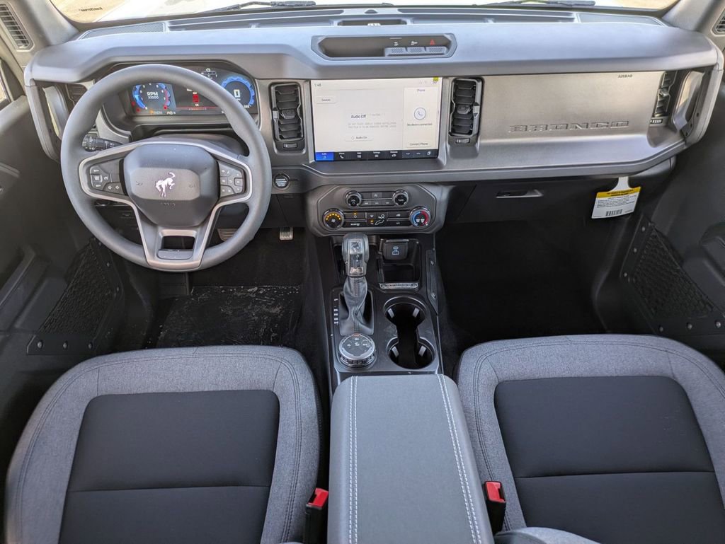 New 2025 Ford Bronco 4-Door image 38