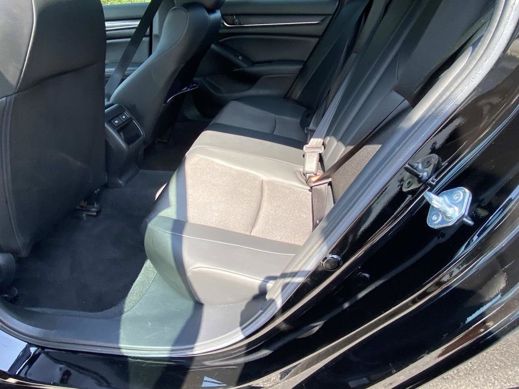Used 2022 Honda Accord Sport image 14
