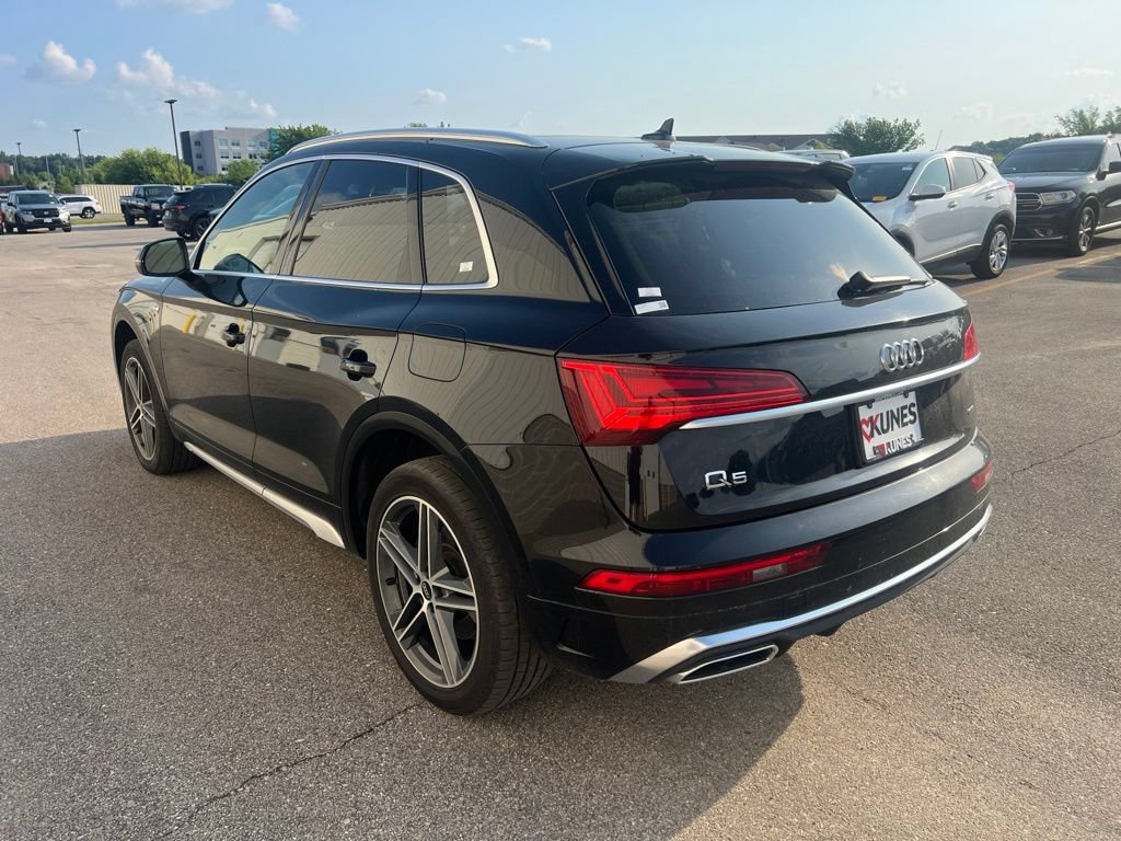 Used 2022 Audi Q5 e Premium Plus w/ Premium Plus Package AWD/4WD image 8