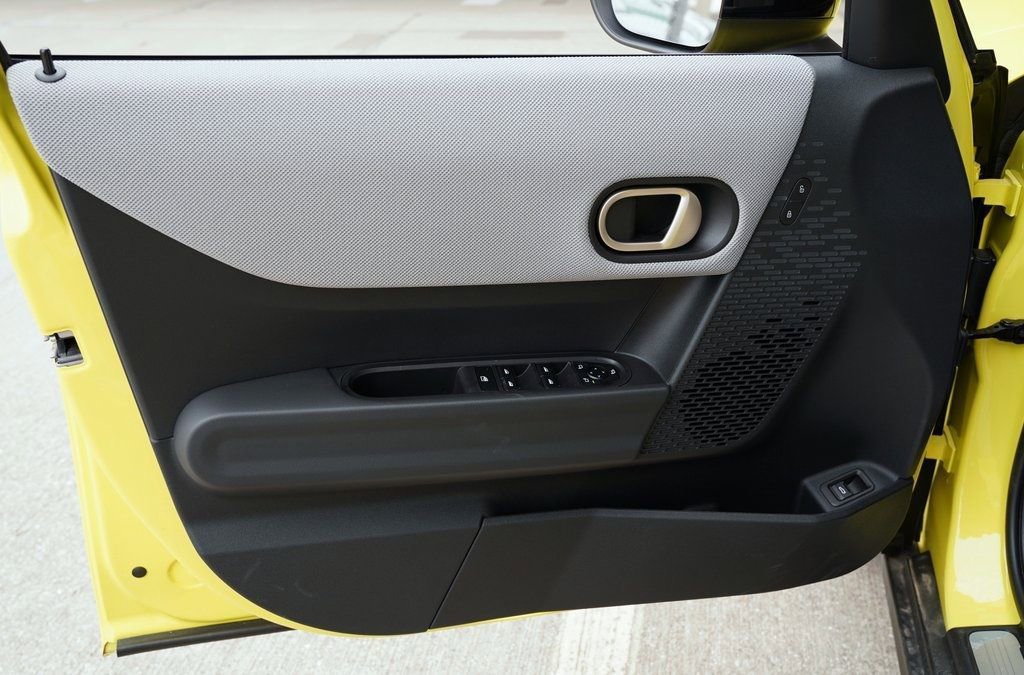 Used 2025 MINI Cooper S image 9