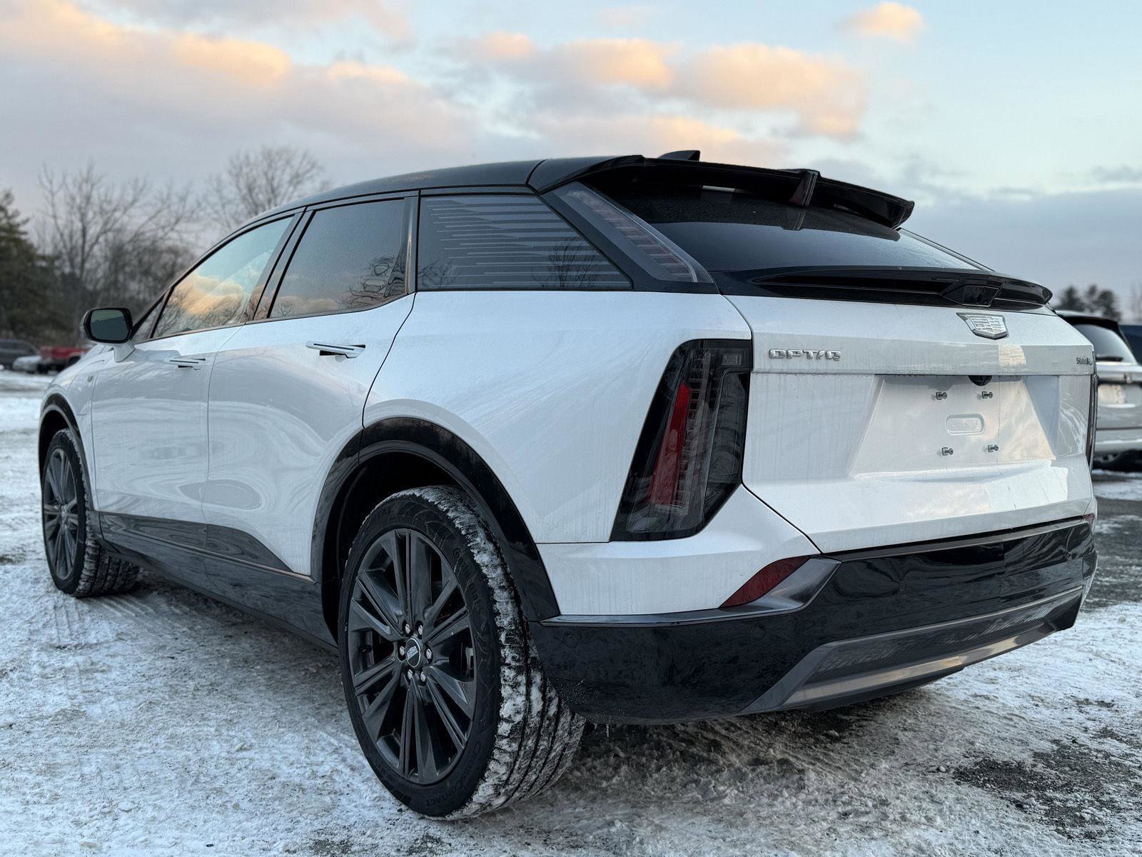 New 2025 Cadillac Optiq Sport 2 image 7