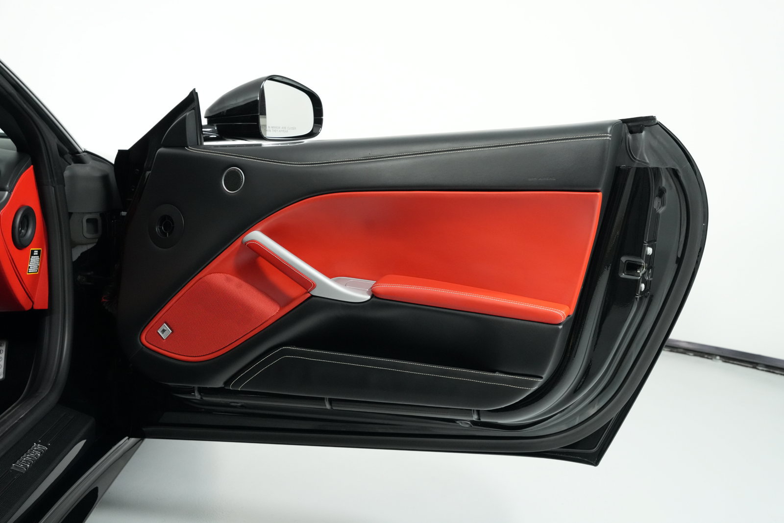 Used 2014 Ferrari F12 Berlinetta RWD image 30