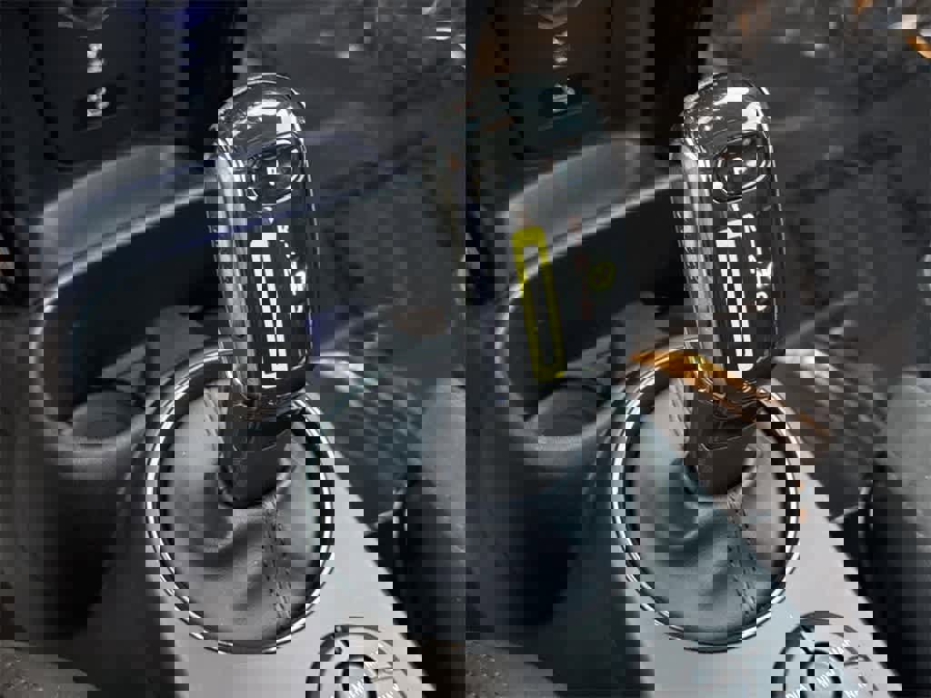 Used 2023 MINI Cooper SE image 18