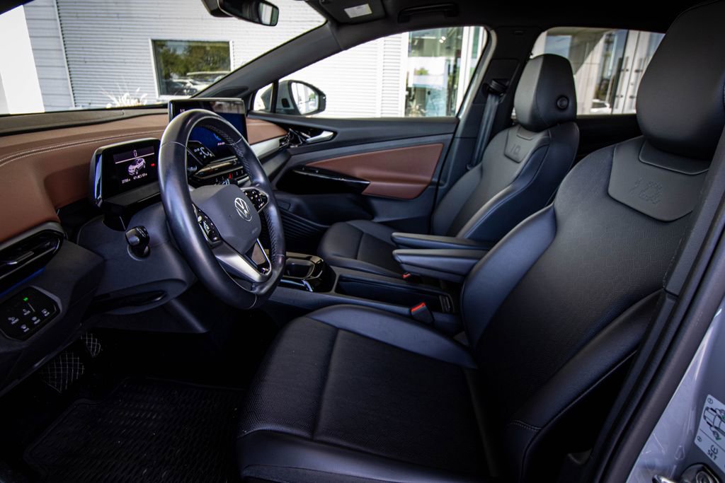 Certified 2022 Volkswagen ID.4 Pro S w/ Gradient Package image 24