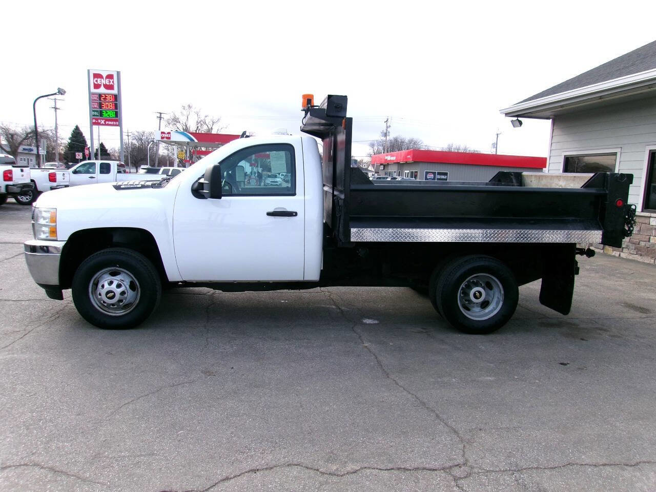 Used 2013 Chevrolet Silverado 3500 W/T w/ Snow Plow Prep Package image 11