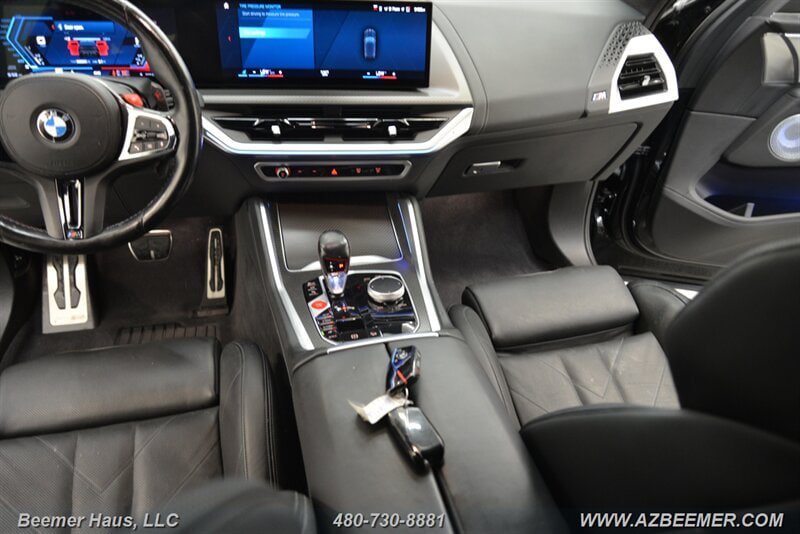 Used 2023 BMW XM AWD/4WD image 17