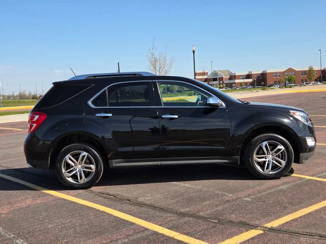 Used 2016 Chevrolet Equinox LTZ w/ Enhanced Convenience Package AWD/4WD image 2