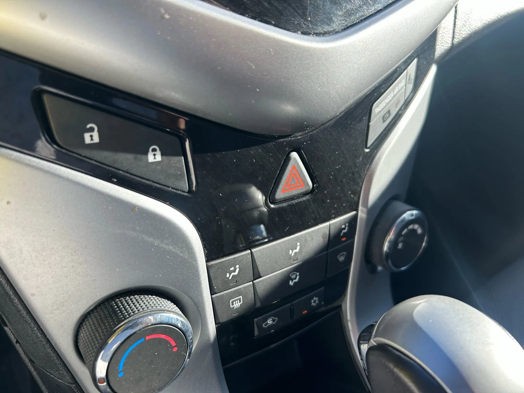 Used 2012 Chevrolet Cruze LT image 25