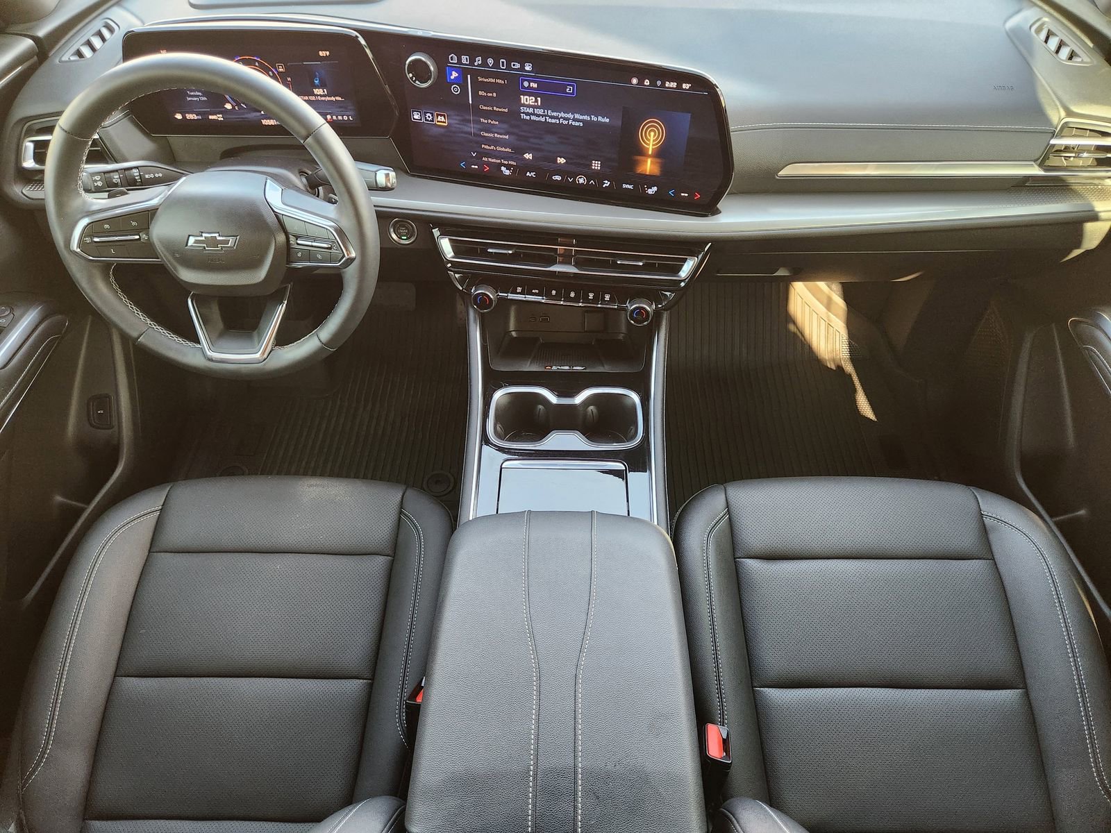 Used 2024 Chevrolet Traverse LT w/ Midnight/Sport Edition image 29