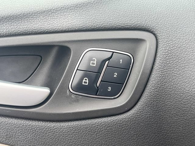 Used 2016 Ford Escape Titanium w/ Equipment Group 301A FWD image 29