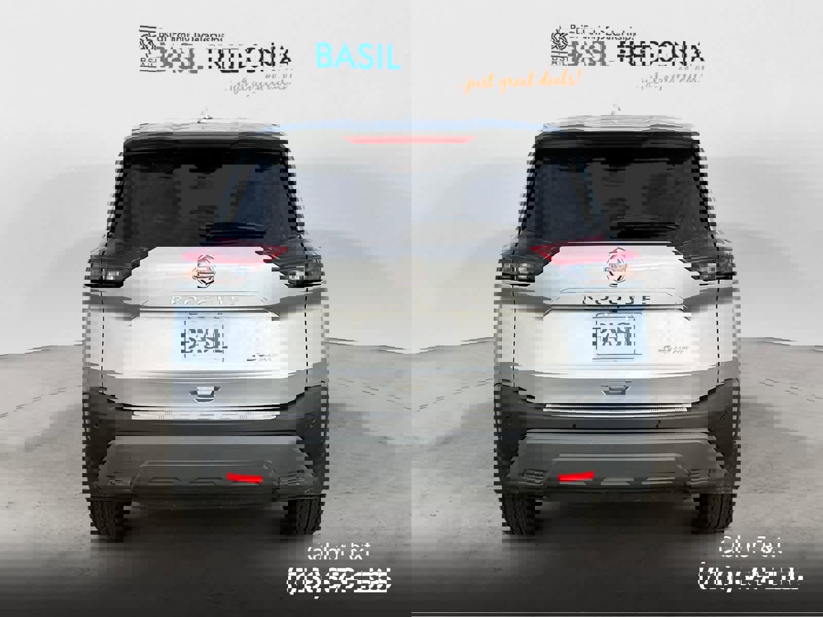 Used 2022 Nissan Rogue SV image 4