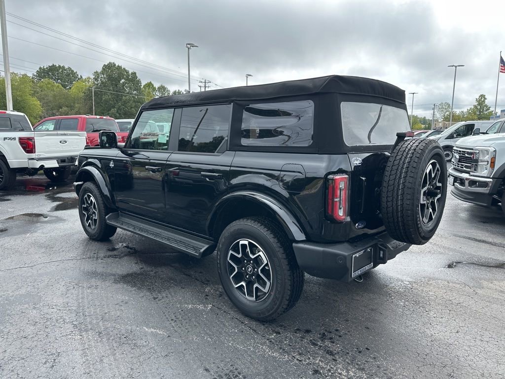 New 2025 Ford Bronco Outer Banks image 12