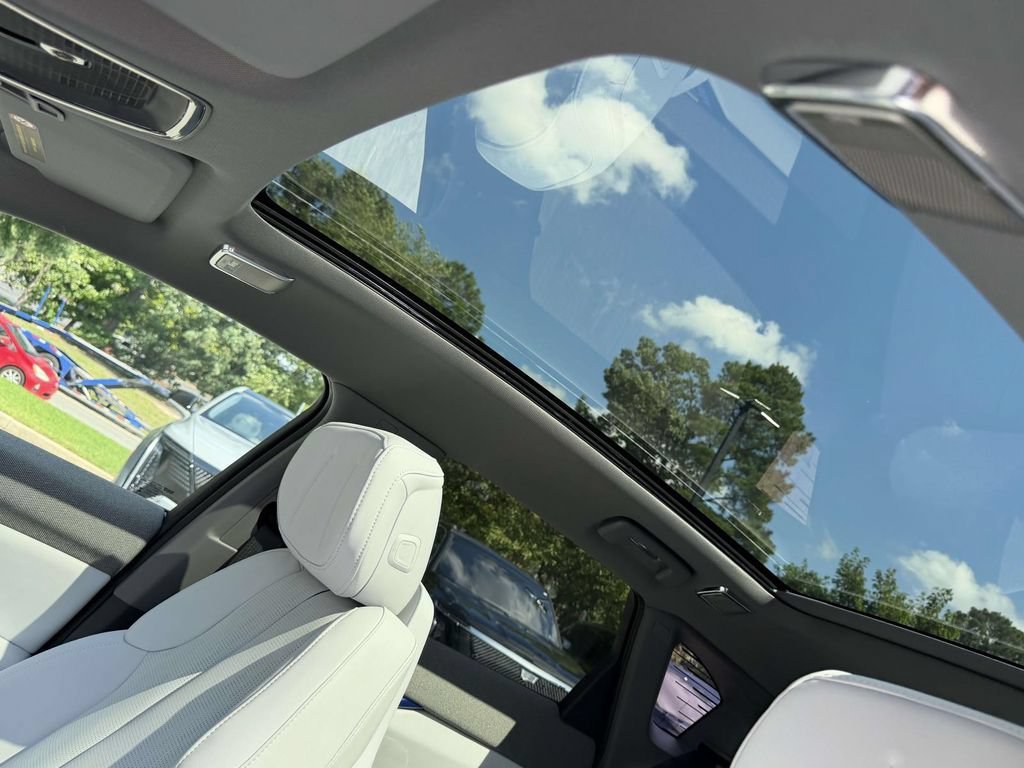 New 2027 Cadillac Optiq Premium Sport AWD/4WD image 42